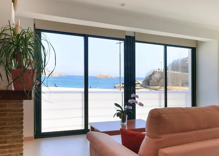 Lets Holidays Amazing Apartment Sea Views In Tossa * Tossa de Mar