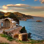 Lets Holidays Amazing Sea Views In Tossa *