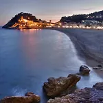 아파트 Lets Holidays Amazing Sea Views In Tossa 또사데마르