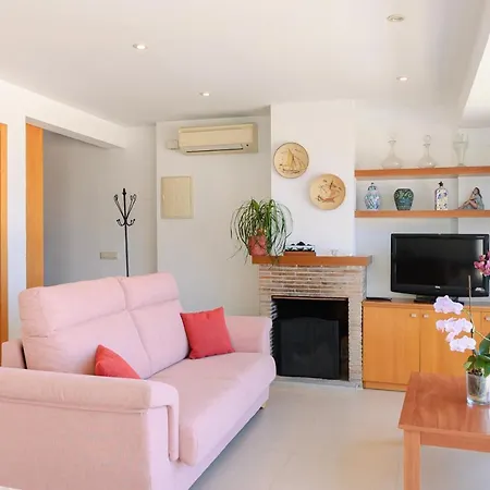 Lets Holidays Telm *